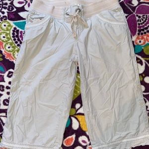 Merona Size Small Khaki Capris